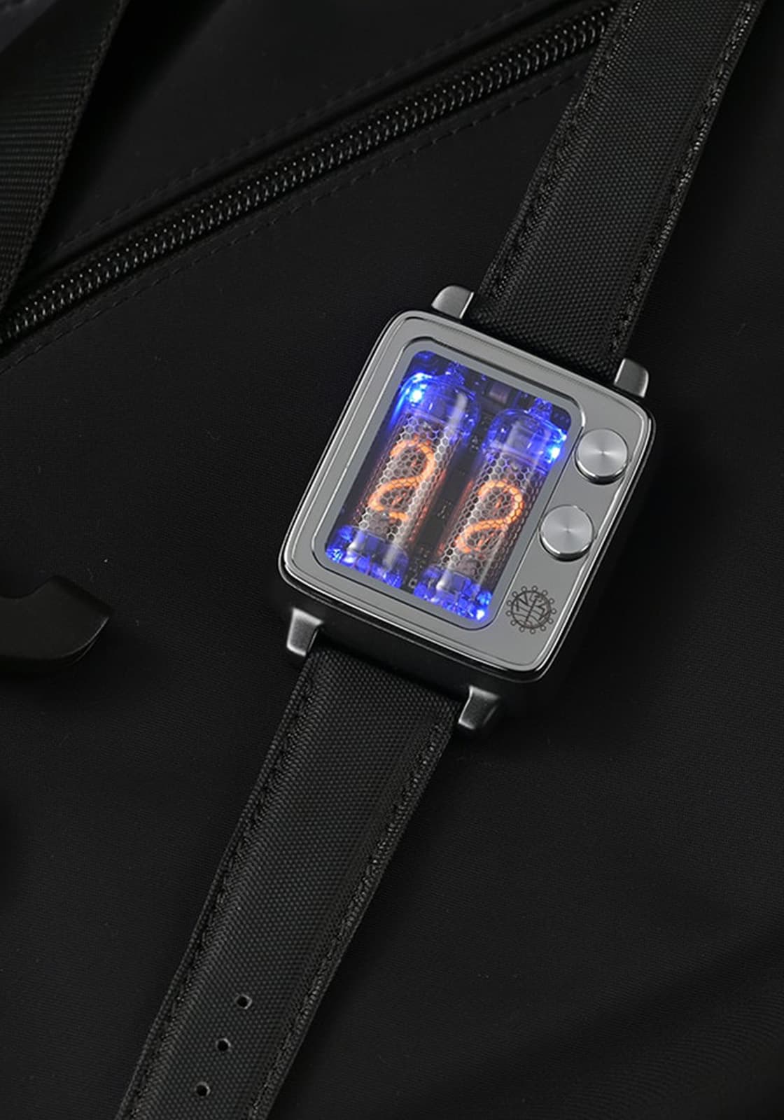 BACK TO FUTURE 2 NIXIE WATCH